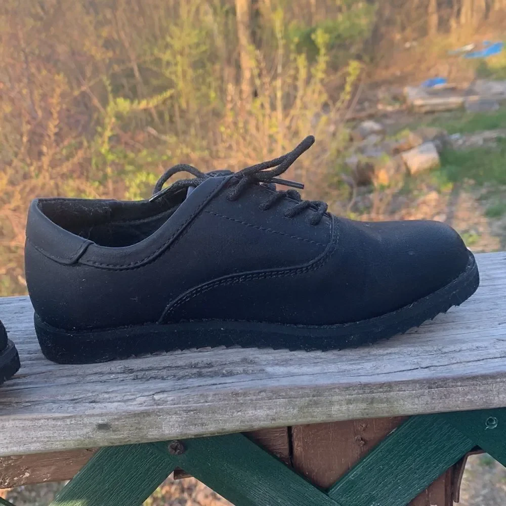 Cat & Jack Black Dress Shoes Sz 2 NIB